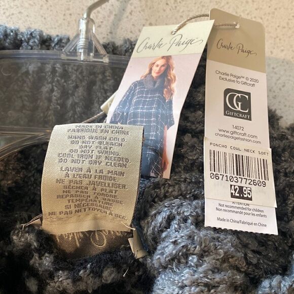 NWT! Charlie Paige Women’s Poncho Cowl Neck Soft Black Gray One Size - Picture 7 of 10